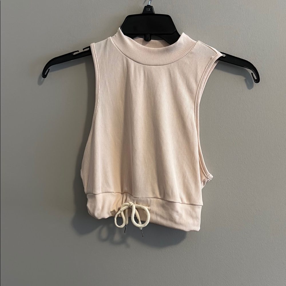 Sleeveless Cream Cropped Tank Top